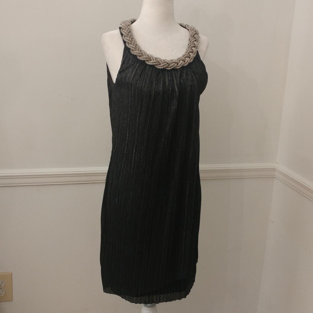 Dr Collection Trapeze Micro Pleated Dress - Size 4